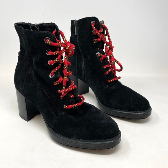 Aquatalia Isotta Black Suede Waterproof Block Heel Lug Ankle Booties Boots 9.5 - Picture 1 of 13